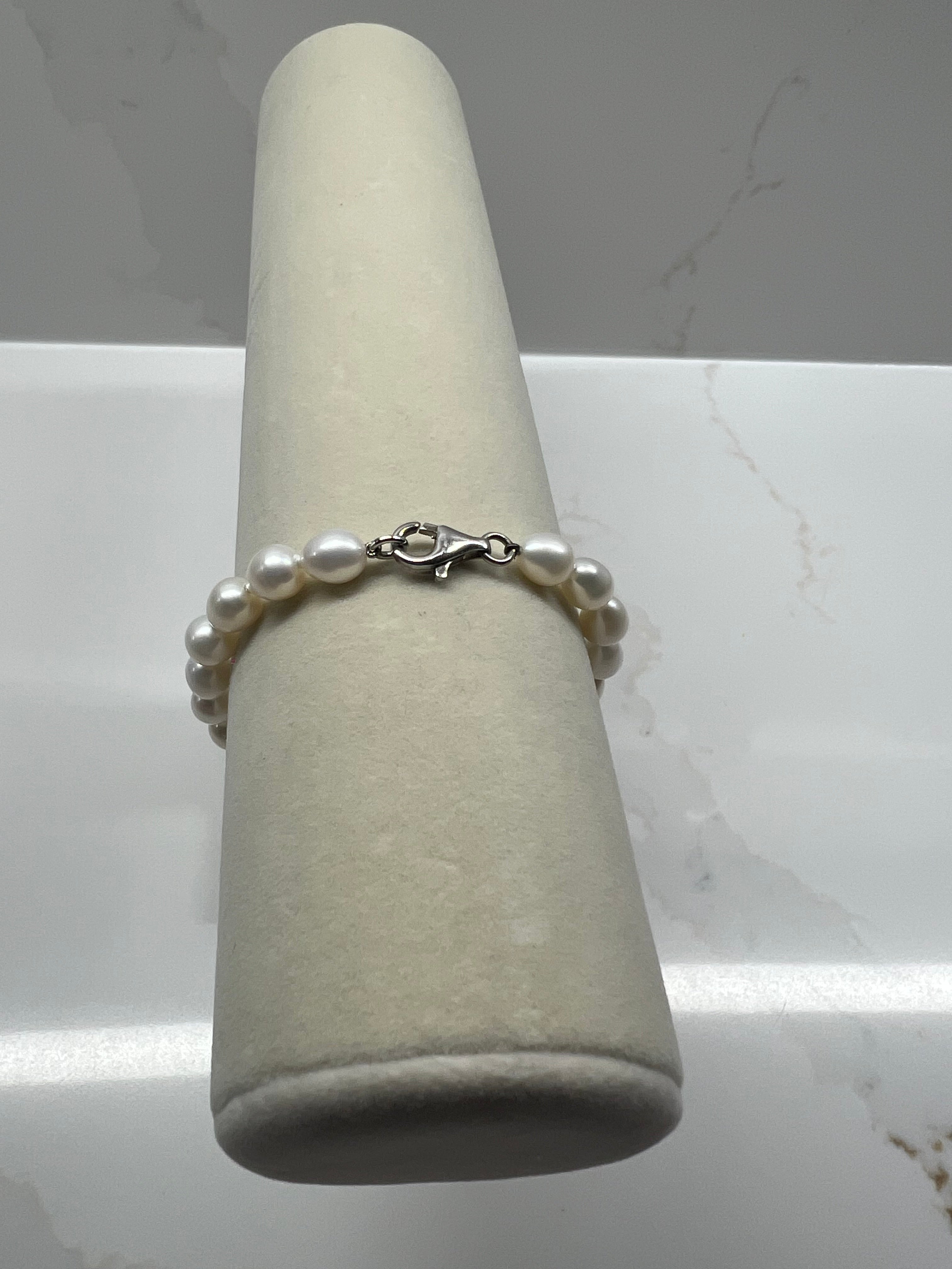 Fresh Water Pear Shape Pearl Bracelet 8" SS    $79.98
